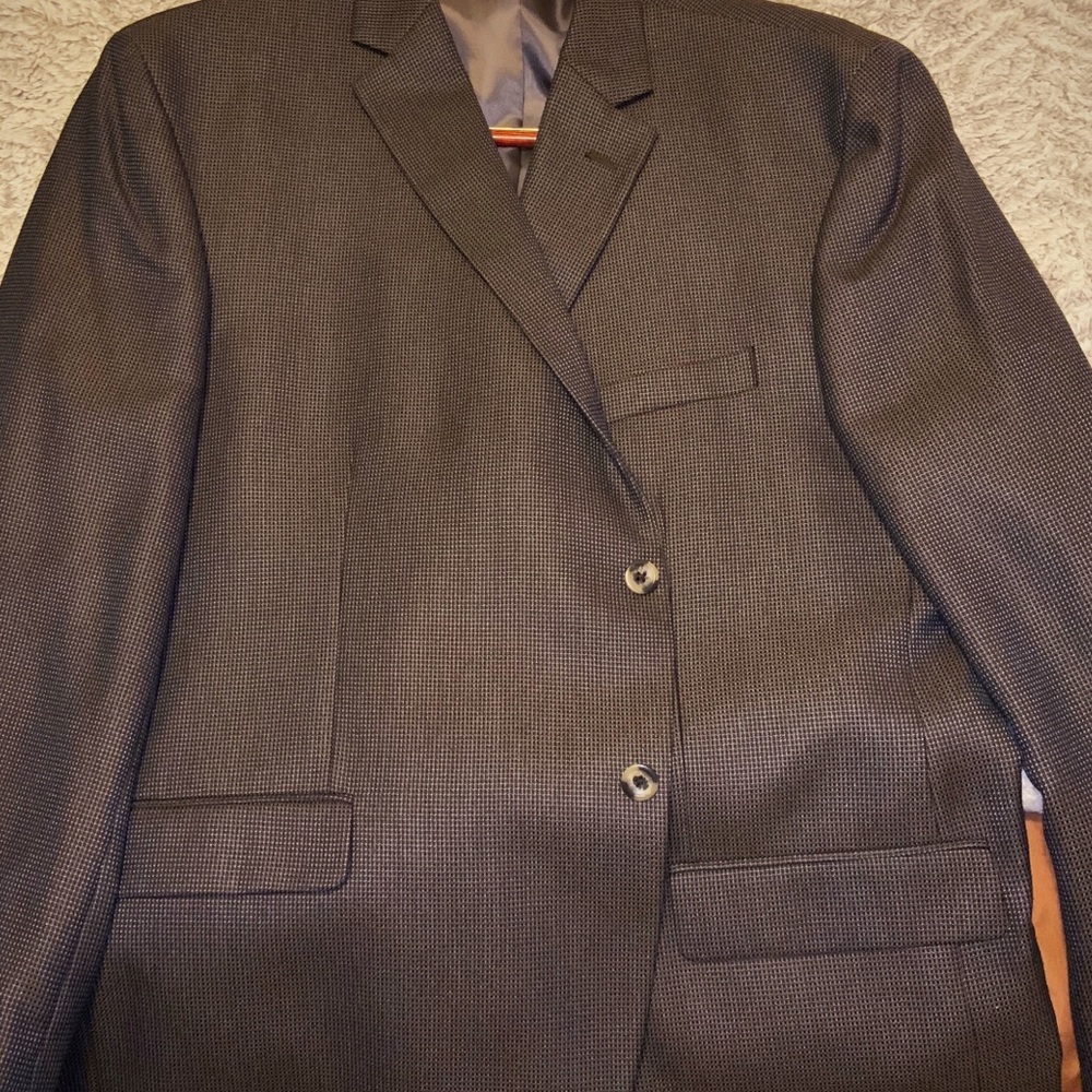 Saddlebread Sport Coat Never worn. Dark Navy 42L